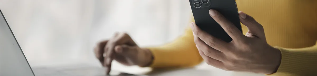 Contacto Novation 2002